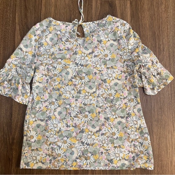 Women’s floral short sleeve top by LC Lauren Conrad size extra small - Picture 4 of 4